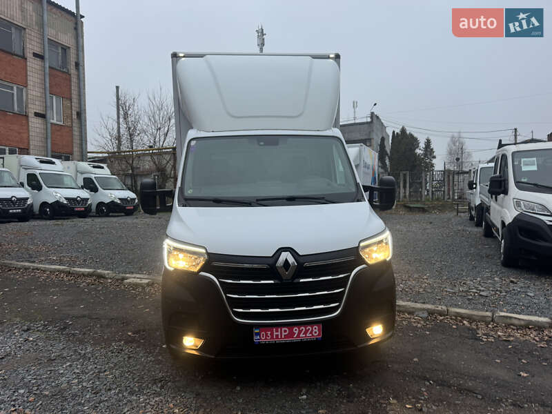 Вантажний фургон Renault Master 2022 в Рівному