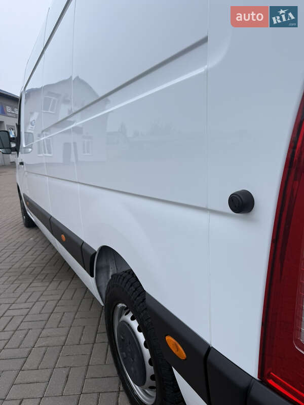 Вантажний фургон Renault Master 2022 в Києві