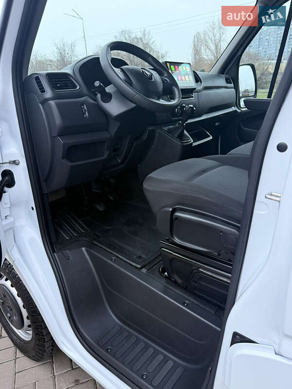 Вантажний фургон Renault Master 2022 в Києві