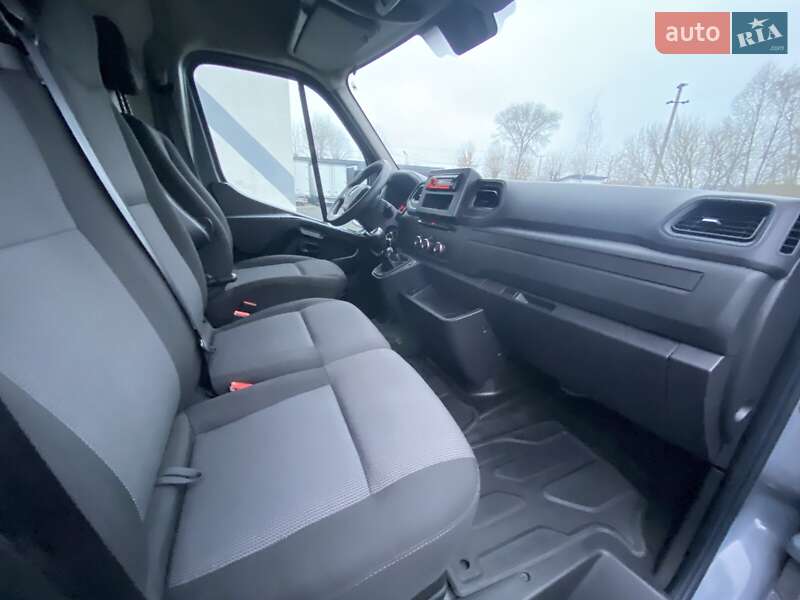 Вантажний фургон Renault Master 2022 в Києві