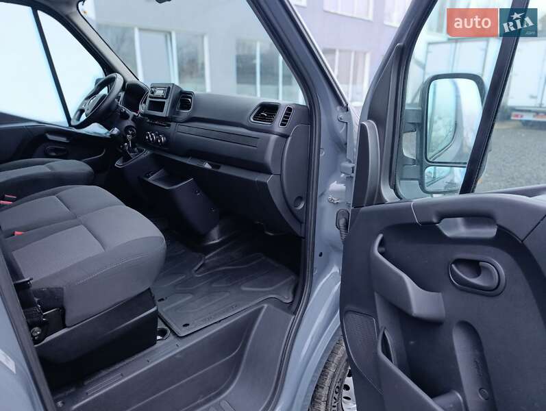 Вантажний фургон Renault Master 2022 в Ковелі
