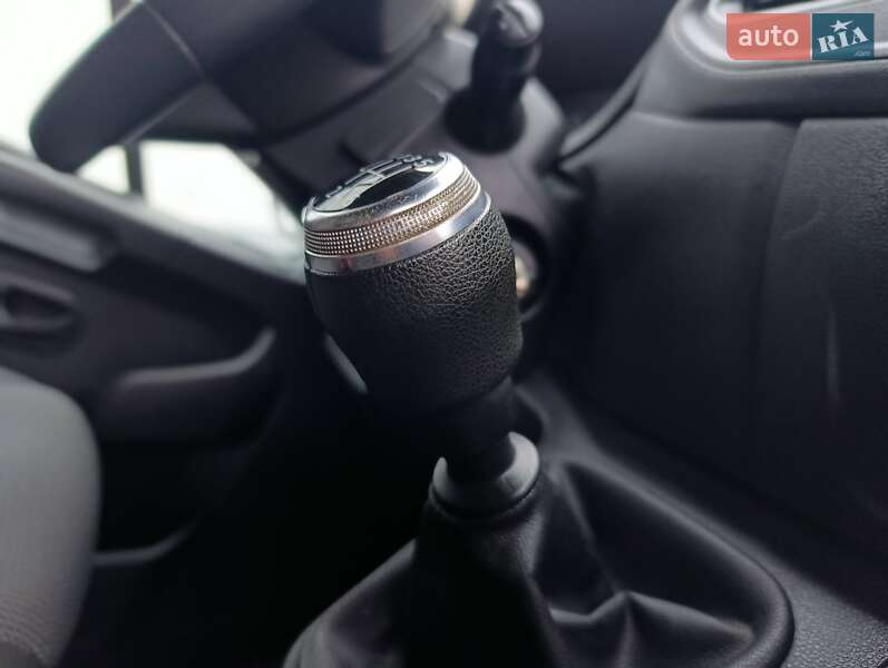 Вантажний фургон Renault Master 2022 в Ковелі