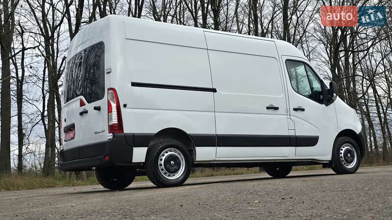 Вантажний фургон Renault Master 2018 в Житомирі
