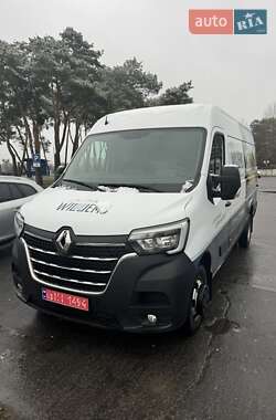 Грузовой фургон Renault Master 2020 в Вараше