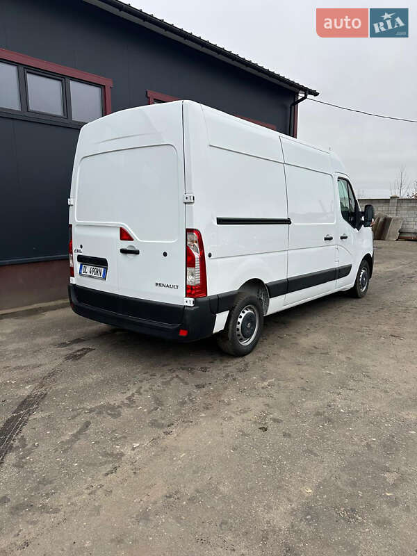 Вантажний фургон Renault Master 2020 в Долині