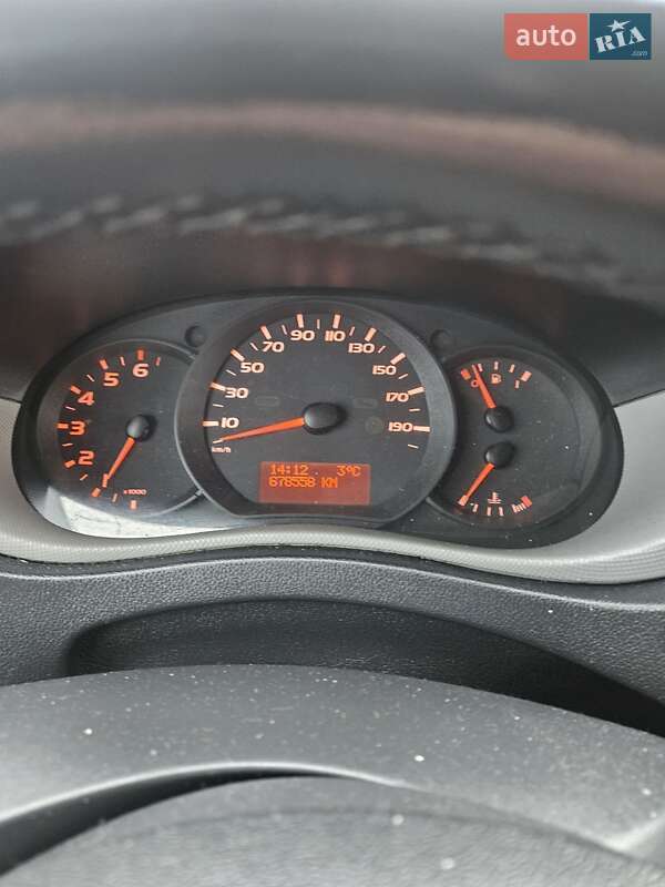 Евакуатор Renault Master 2015 в Рівному