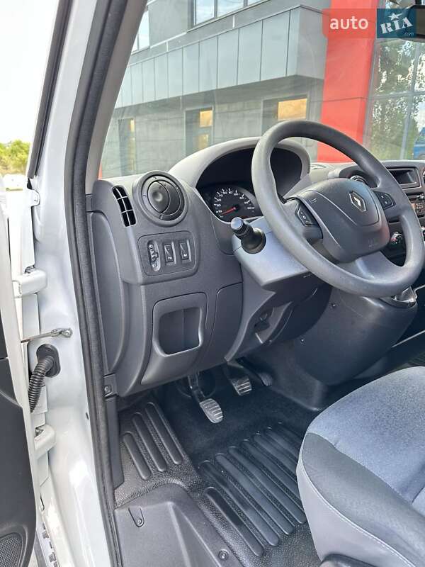 Грузовой фургон Renault Master 2017 в Вараше фото 10 Грузовой фургон Renault Master 2017 в Вараше