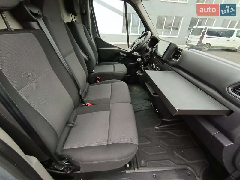 Грузовой фургон Renault Master 2022 в Киеве фото 34 Грузовой фургон Renault Master 2022 в Киеве