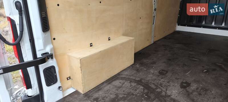 Грузовой фургон Renault Master 2016 в Фастове фото 3 Грузовой фургон Renault Master 2016 в Фастове