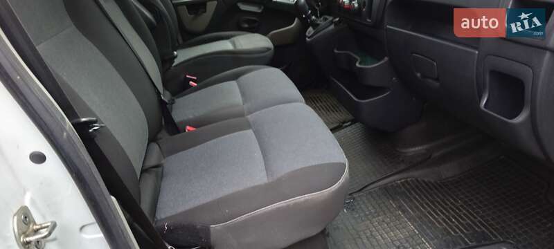 Грузовой фургон Renault Master 2016 в Фастове фото 16 Грузовой фургон Renault Master 2016 в Фастове