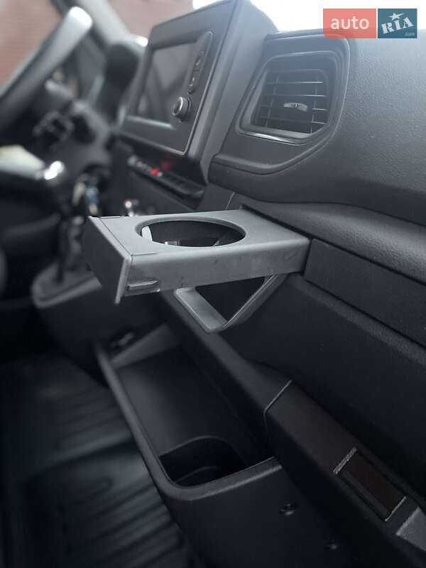 Грузовой фургон Renault Master 2021 в Луцке фото 16 Грузовой фургон Renault Master 2021 в Луцке