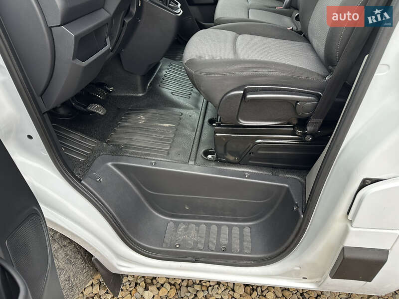 Грузовой фургон Renault Master 2020 в Львове