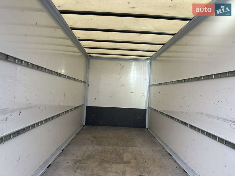 Грузовой фургон Renault Master 2020 в Львове