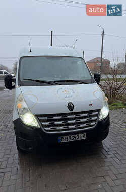 Вантажний фургон Renault Master 2012 в Могилів-Подільському