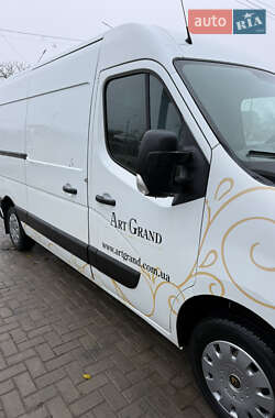 Вантажний фургон Renault Master 2012 в Могилів-Подільському