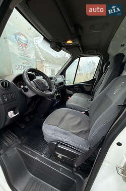 Вантажний фургон Renault Master 2012 в Могилів-Подільському