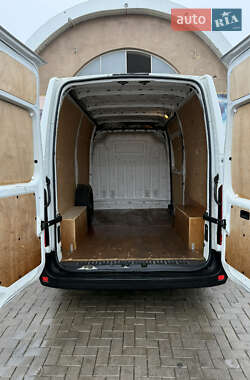 Вантажний фургон Renault Master 2012 в Могилів-Подільському