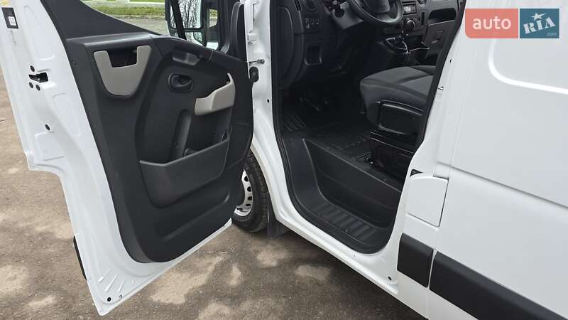Вантажний фургон Renault Master 2018 в Житомирі фото 16 Вантажний фургон Renault Master 2018 в Житомирі