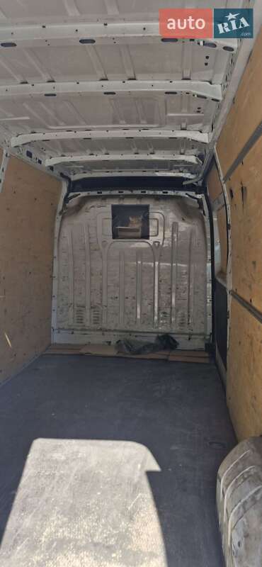 Вантажний фургон Renault Master 2014 в Запоріжжі фото 11 Вантажний фургон Renault Master 2014 в Запоріжжі