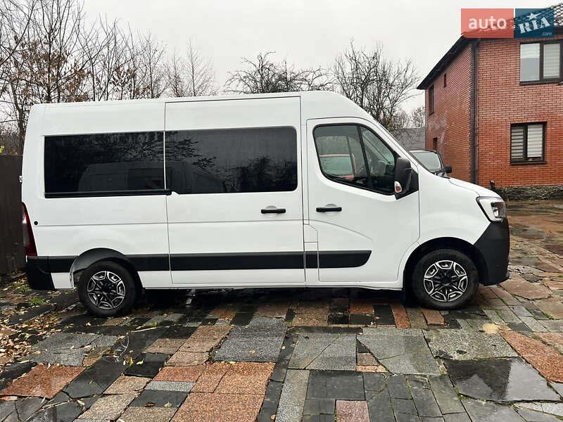 Минивэн Renault Master 2020 в Коростене