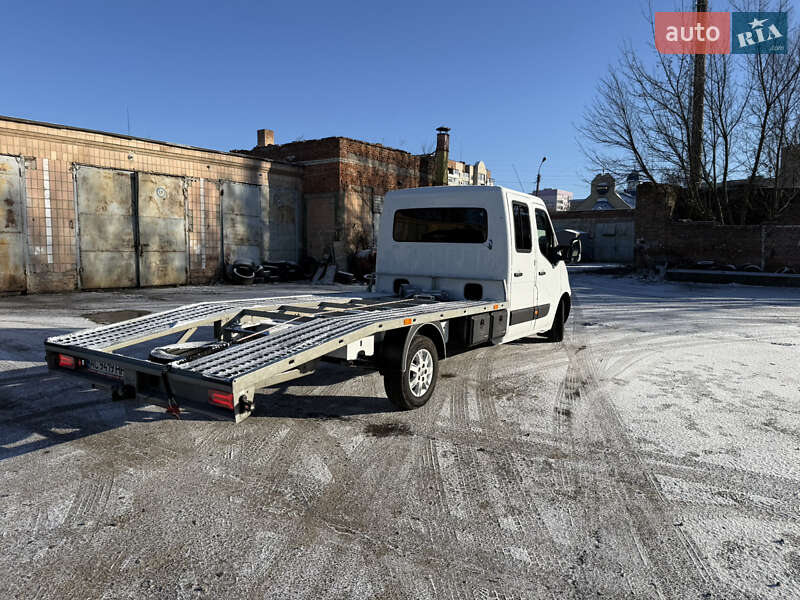 Автовоз Renault Master 2017 в Луцьку