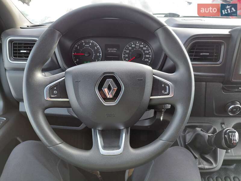 Грузовой фургон Renault Master 2022 в Ивано-Франковске