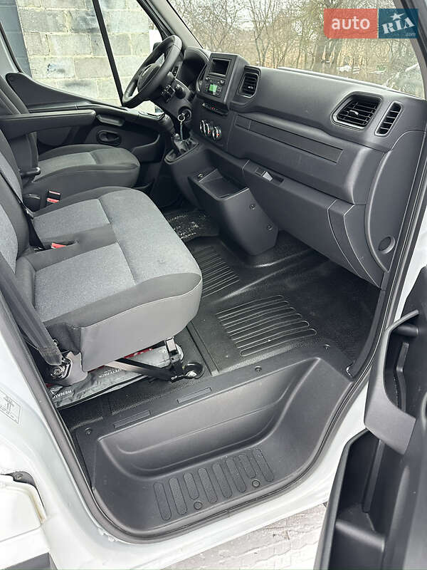 Вантажний фургон Renault Master 2022 в Львові фото 28 Вантажний фургон Renault Master 2022 в Львові