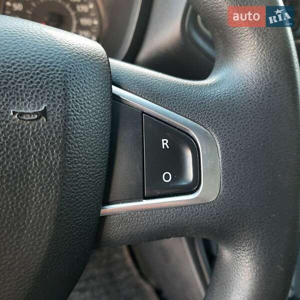 Вантажний фургон Renault Master 2022 в Полтаві