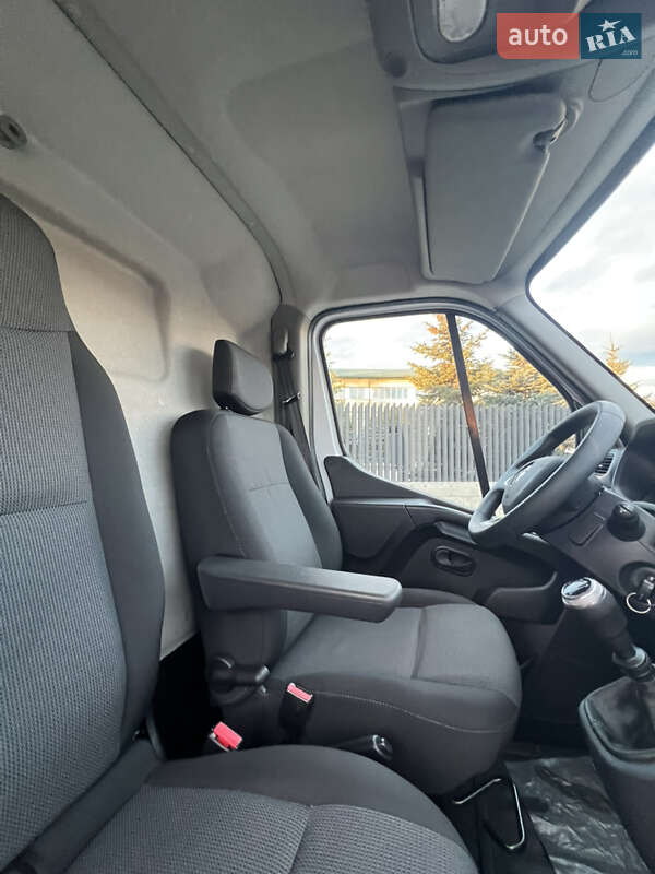 Грузовой фургон Renault Master 2021 в Луцке