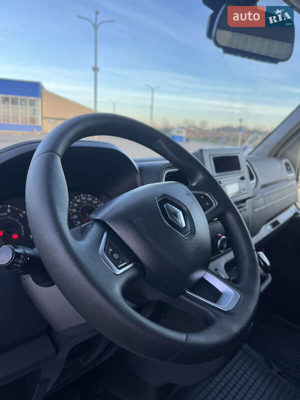 Грузовой фургон Renault Master 2019 в Луцке