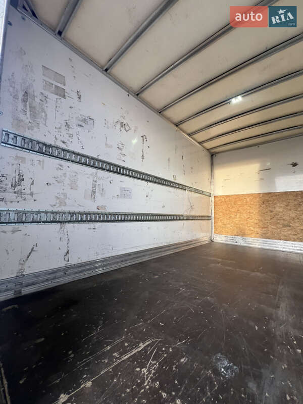 Грузовой фургон Renault Master 2019 в Луцке