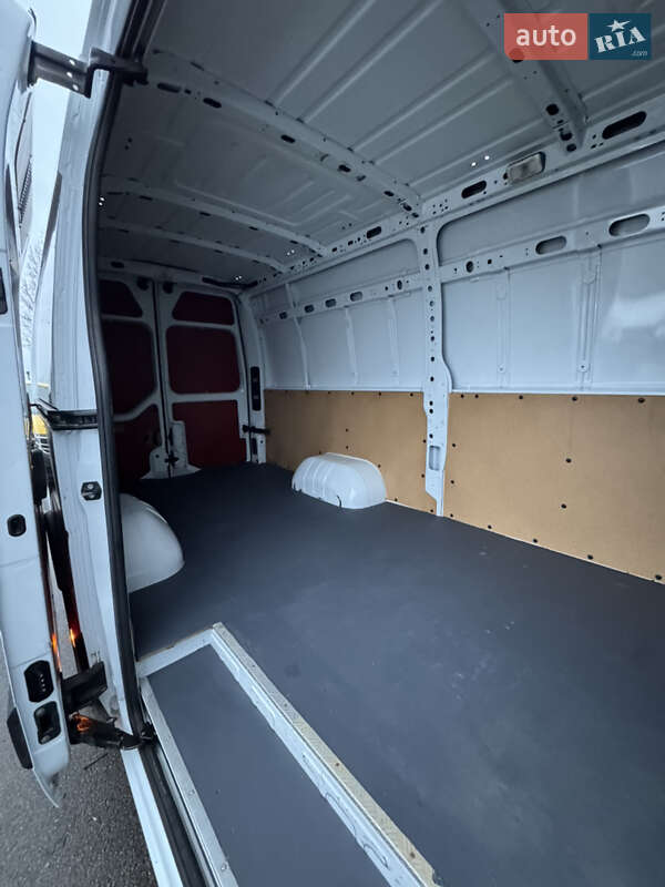 Вантажний фургон Renault Master 2019 в Києві фото 26 Вантажний фургон Renault Master 2019 в Києві