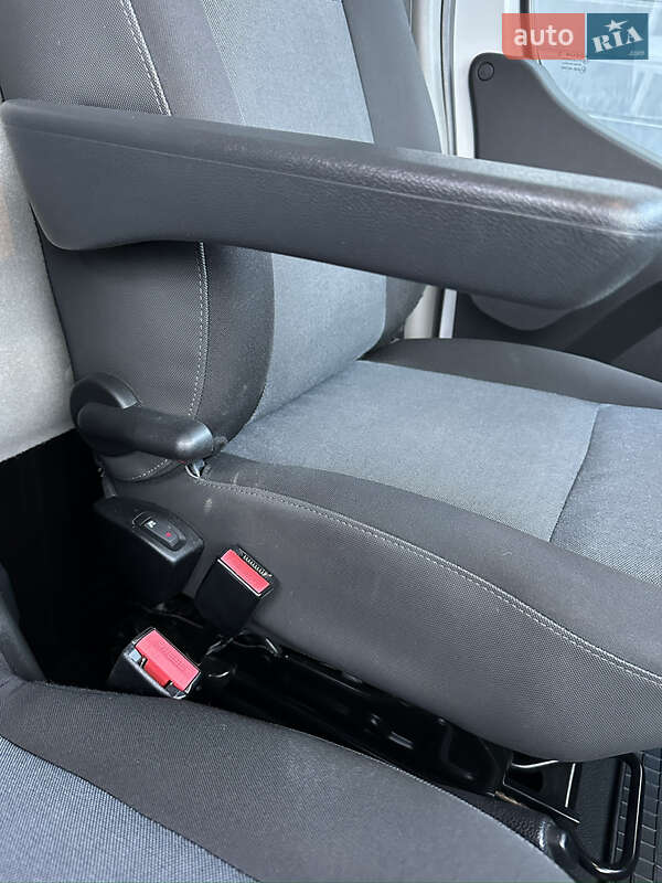 Грузовой фургон Renault Master 2021 в Львове