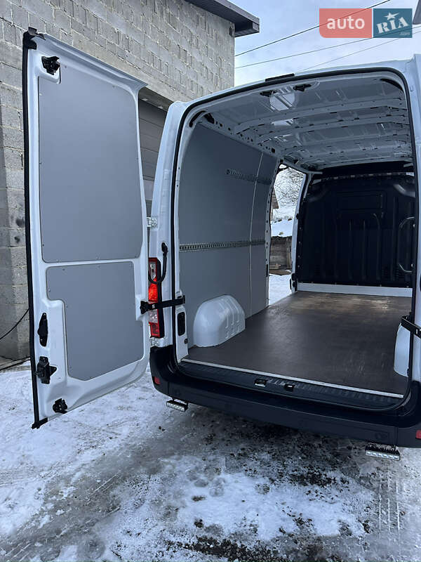 Грузовой фургон Renault Master 2021 в Львове