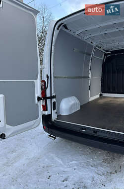 Вантажний фургон Renault Master 2021 в Львові