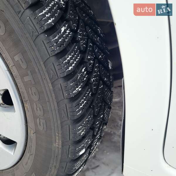 Грузовой фургон Renault Master 2014 в Смеле