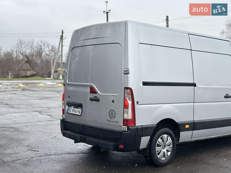 Грузовой фургон Renault Master 2017 в Первомайске