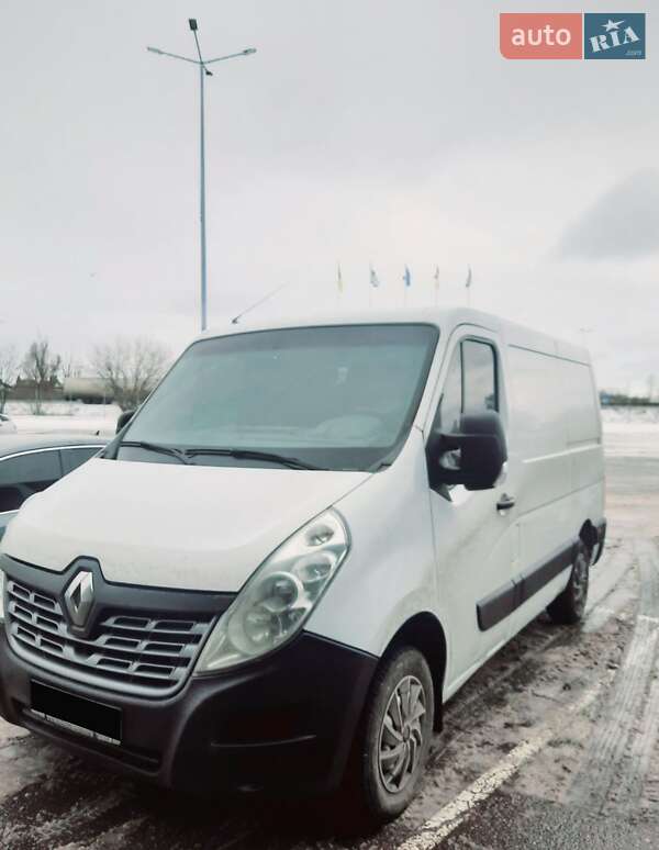 Грузовой фургон Renault Master 2015 в Днепре