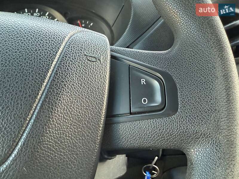 Грузовой фургон Renault Master 2018 в Киеве фото 24 Грузовой фургон Renault Master 2018 в Киеве