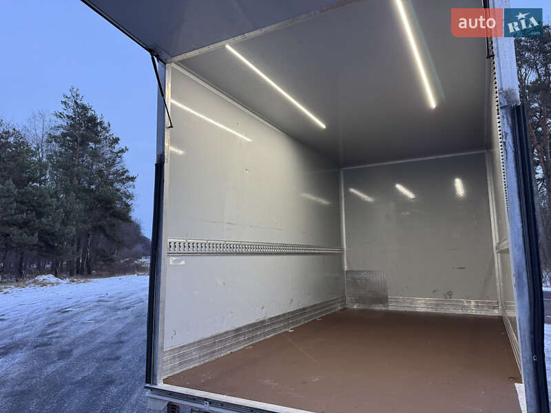 Вантажний фургон Renault Master 2022 в Ковелі