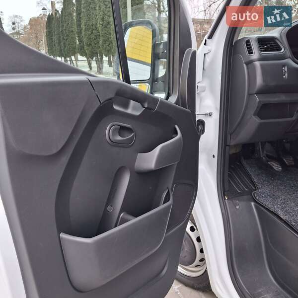 Грузовой фургон Renault Master 2020 в Дубно