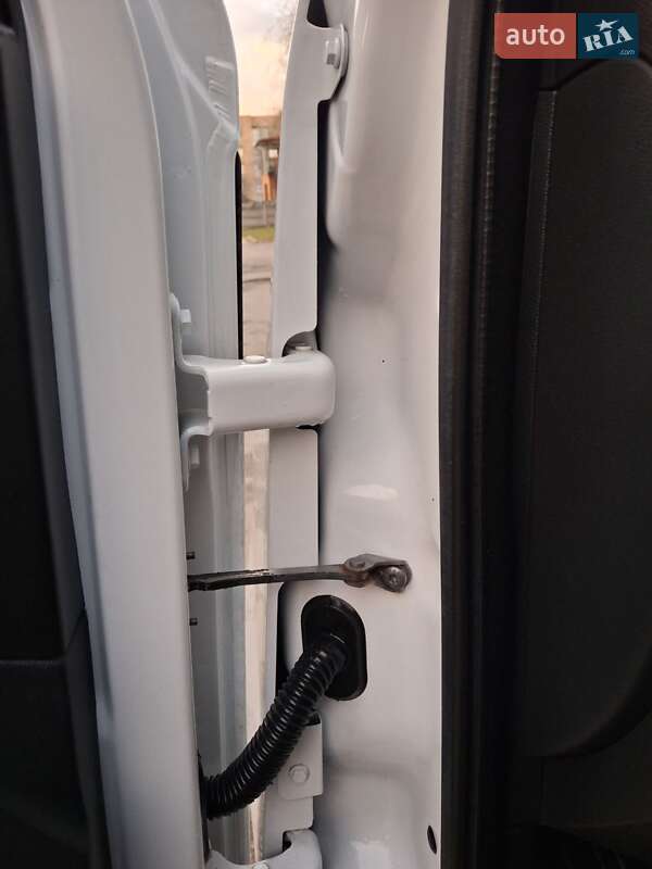 Вантажний фургон Renault Master 2021 в Дубні