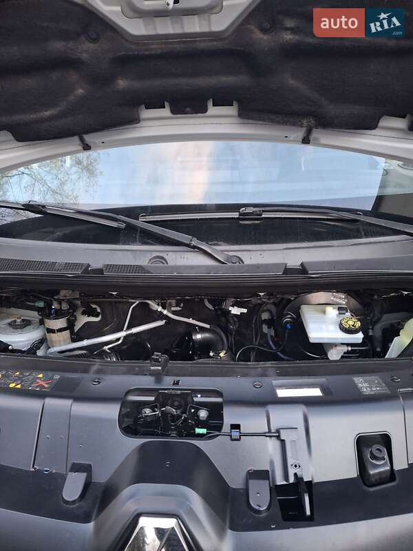 Вантажний фургон Renault Master 2021 в Дубні