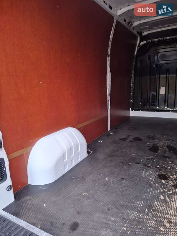 Вантажний фургон Renault Master 2021 в Дубні