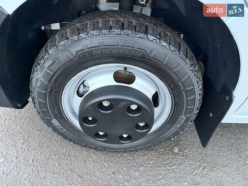 Вантажний фургон Renault Master 2021 в Дубні фото 34 Вантажний фургон Renault Master 2021 в Дубні