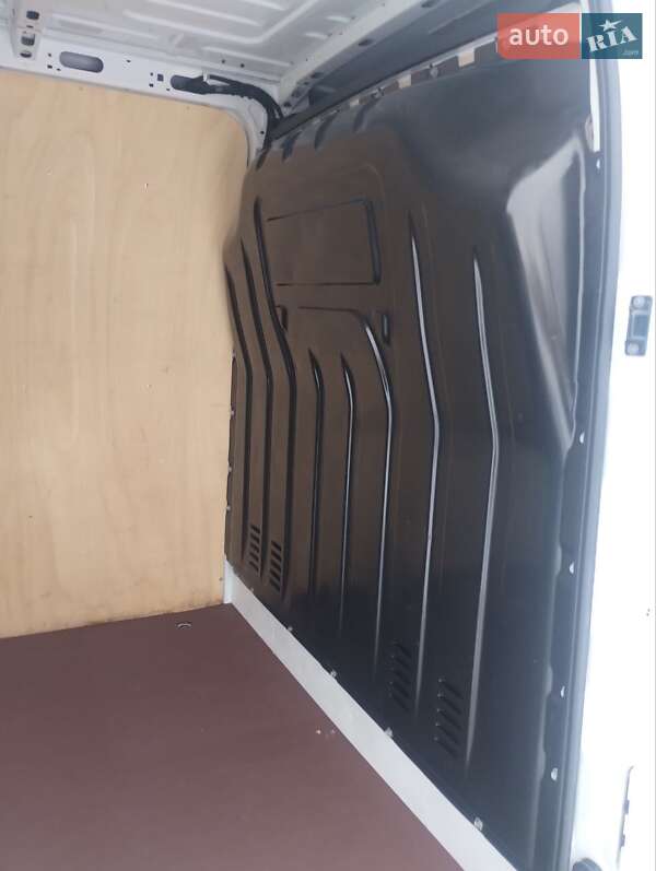 Грузовой фургон Renault Master 2018 в Дубно фото 18 Грузовой фургон Renault Master 2018 в Дубно