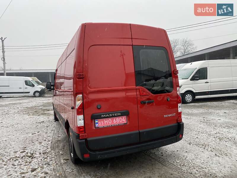 Грузовой фургон Renault Master 2024 в Хусте