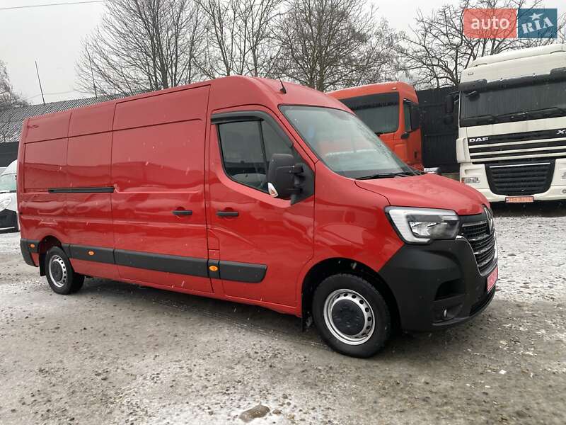 Грузовой фургон Renault Master 2024 в Хусте