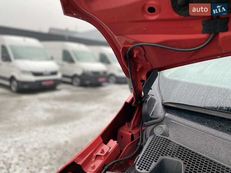 Грузовой фургон Renault Master 2024 в Хусте