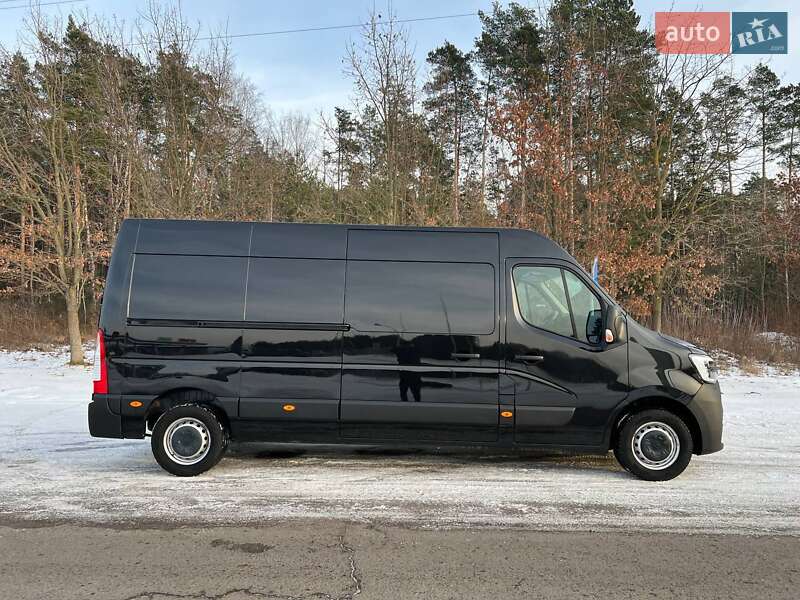 Грузовой фургон Renault Master 2022 в Киеве